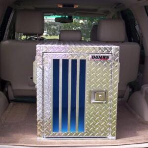 Dog Box 55015 Hunter Series Single Compartment / 20 W x 30 D x 24 H / Standard Vents / Diamond Tread Aluminum / Owens Products