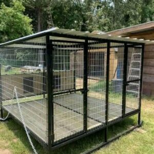 Small 2-Bay Dog Kennel with Barrel Dog Houses