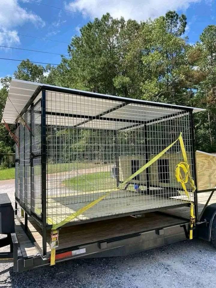 Small 2-Bay Dog Kennel with Barrel Dog Houses - Image 2